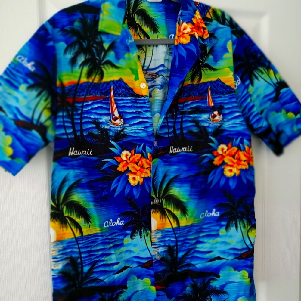 Hawaiian Button up